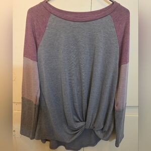Never Worn Maurices 24/7 Colorblock Knot-Front Top (Size Medium)